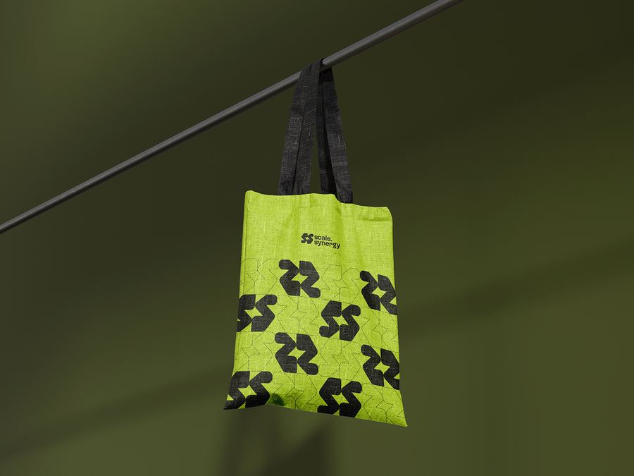 Tote bag — lime with S pattern